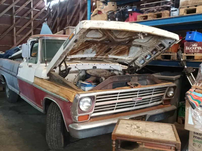 Ford Pick Up
